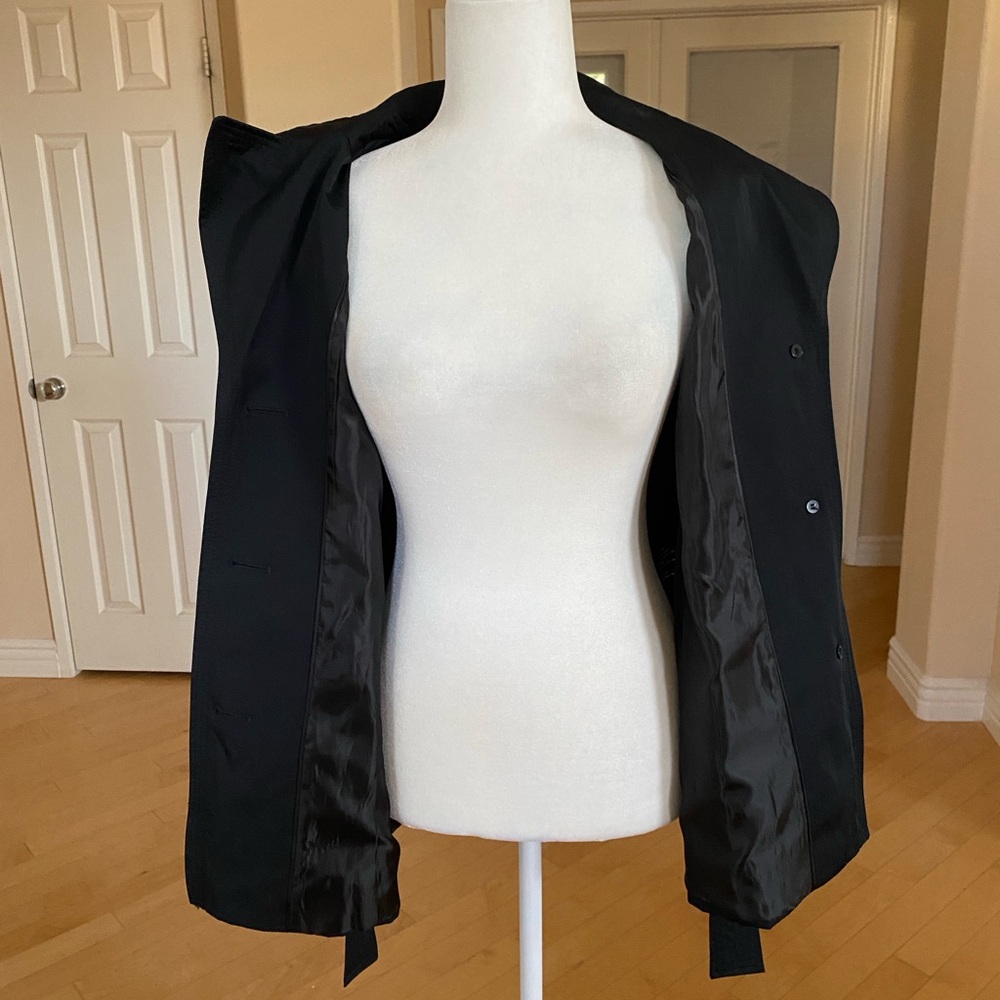 NWT Ellen Tracy Black Trench Coat Tailored Classic Design - Picture 5 of 9